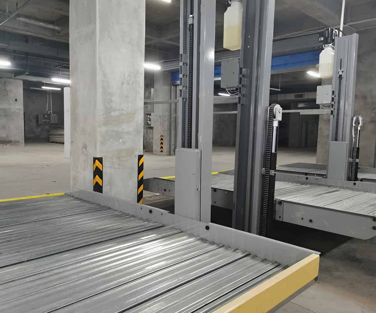 平壩二層升降立體車庫停車設(shè)備過驗(yàn)收